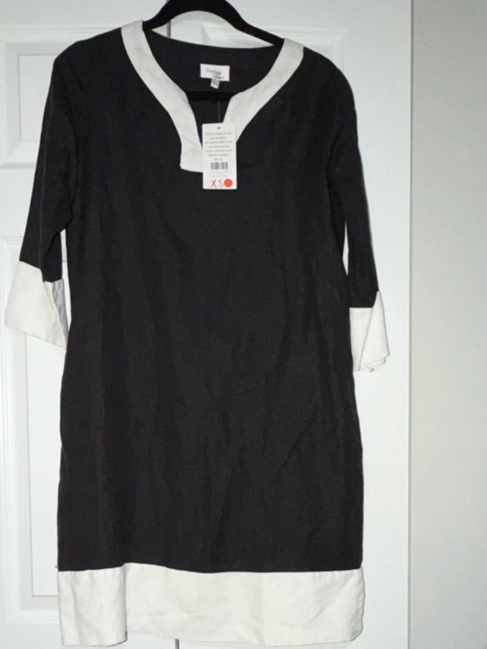 Vineyard Vines Black Midi Dress with White Trim